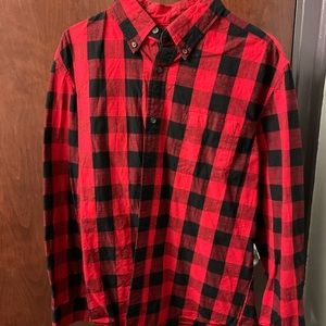 Button up shirt.